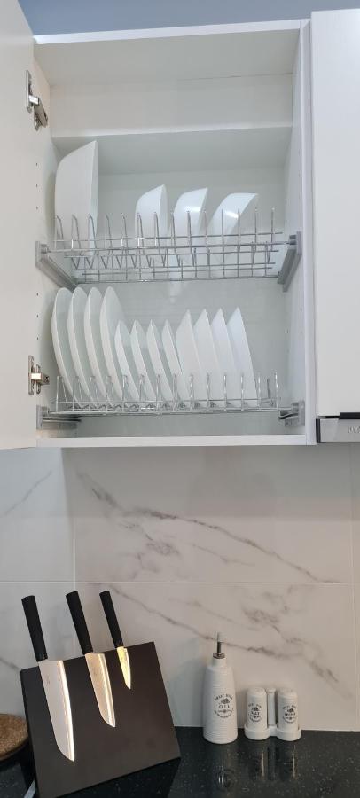 Cozy Apartment With Garden Near Town Center, Fully Renovated. アテネ エクステリア 写真